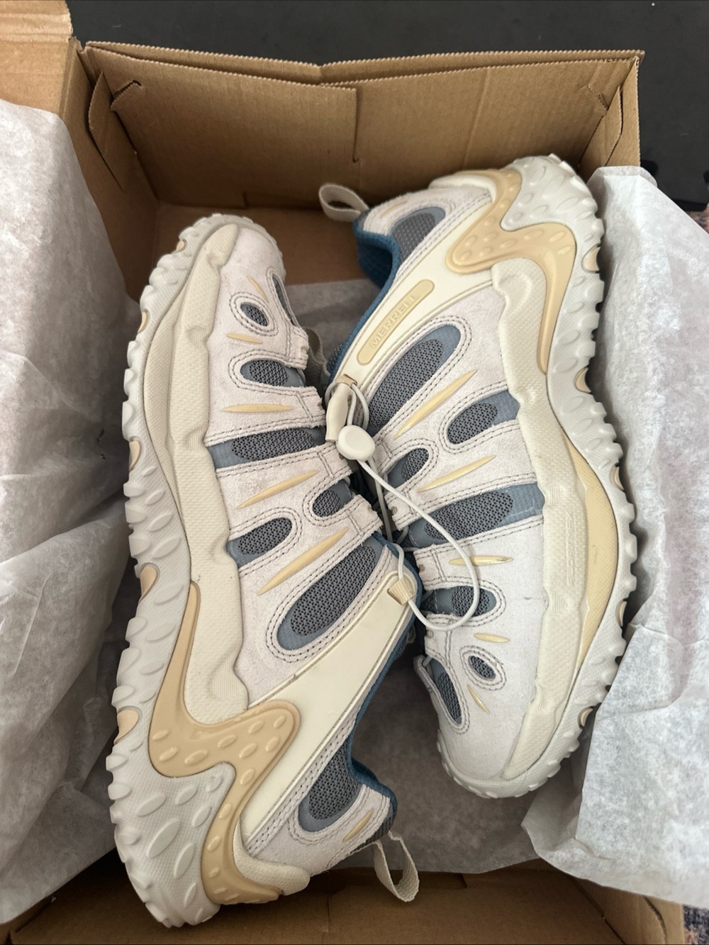Merrell Redux SE Cement women’s size 9